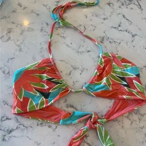 Monday Swimwear Bird of Paradise Bikini Top